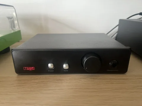 Rega Ear