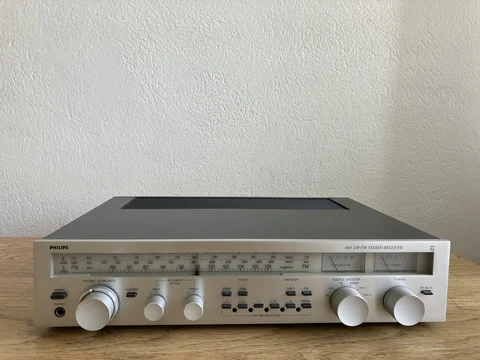 Philips receiver AH604