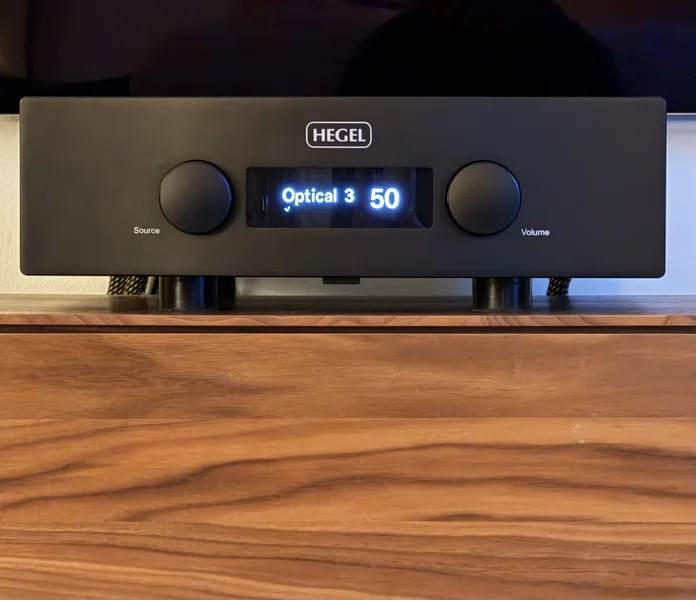 Hegel H400 Nyskick + Garanti - Bild 1 av 5