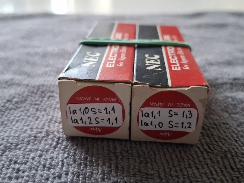 NEC nippon 12AX7/ECC83 60 tal matchat par Begagnade - Bild 2 av 6