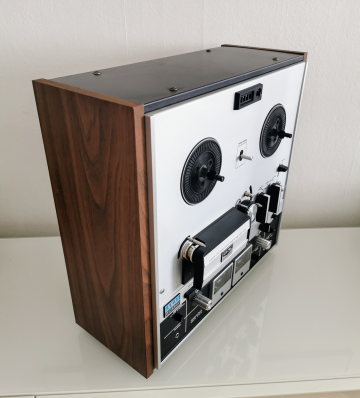 Akai GX-220D