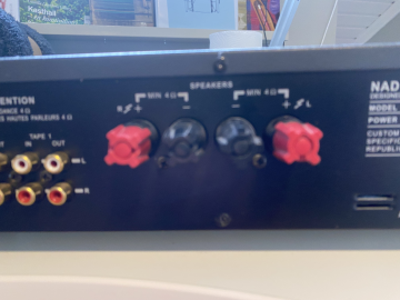 NAD C300 stereoförstärkare