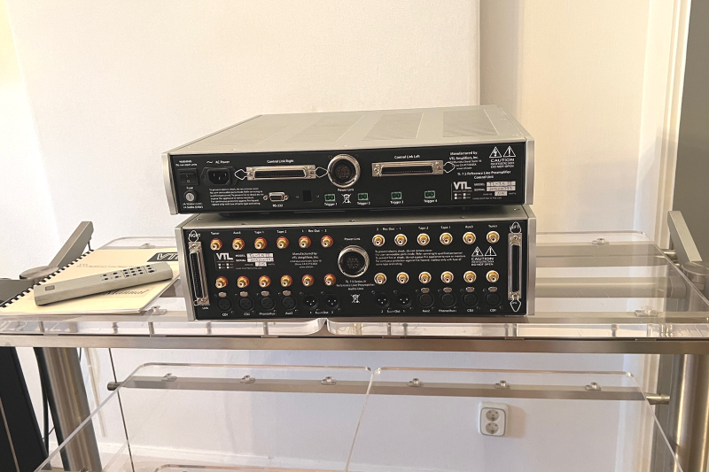 VTL TL-7.5 Series III Reference - Line Preamplifier - Beg VTL TL-7.5 Series III Reference - Line Preamplifier - Beg - Bild 4 av 4