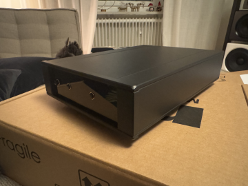 Rega Planar 10