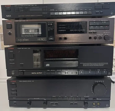 Luxman