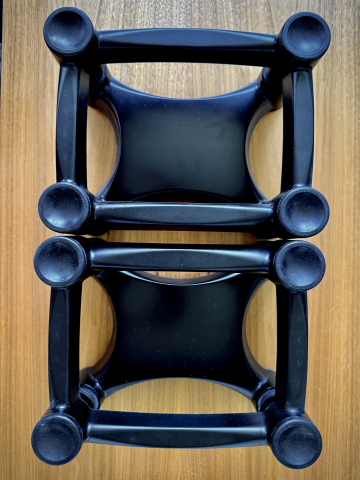 Högtalarstativ IsoAcoustics ISO-200