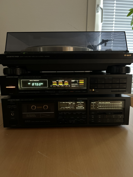 ONKYO P-304 + M-504 - Bild 5 av 5