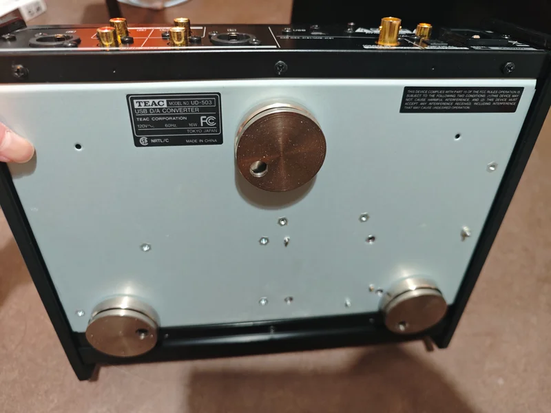 TEAC UD503 USB DAC Headphone AMP - Bild 7 av 11