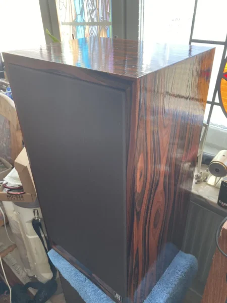 Acoustic research AR 38 1 par högtalare Acoustic research AR 38 1 par högtalare - Bild 2 av 2