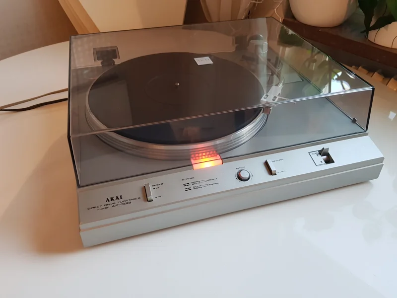 AKAI AP-D33 Direct drive Skivspelare - Bild 9 av 13