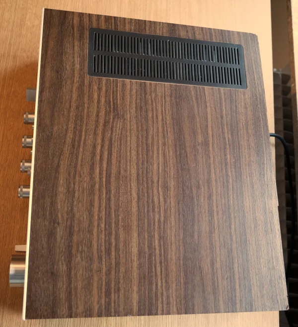 Akai AA-1030 Stereo Receiver (1976-79) - Bild 2 av 5