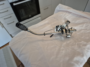 SME 3009-R med headshell men inga kablar i headshell