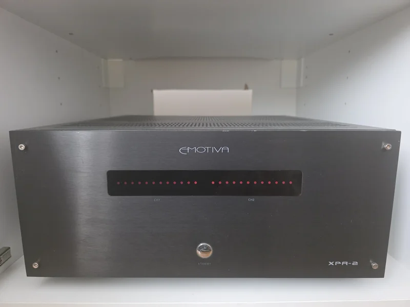 Emotiva XPA-2 Gen2 I gott skick Emotiva XPA-2 Gen2 I gott skick - Bild 1 av 1