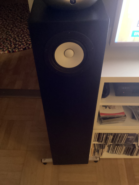 Högtalare  - Bild 1 av 4