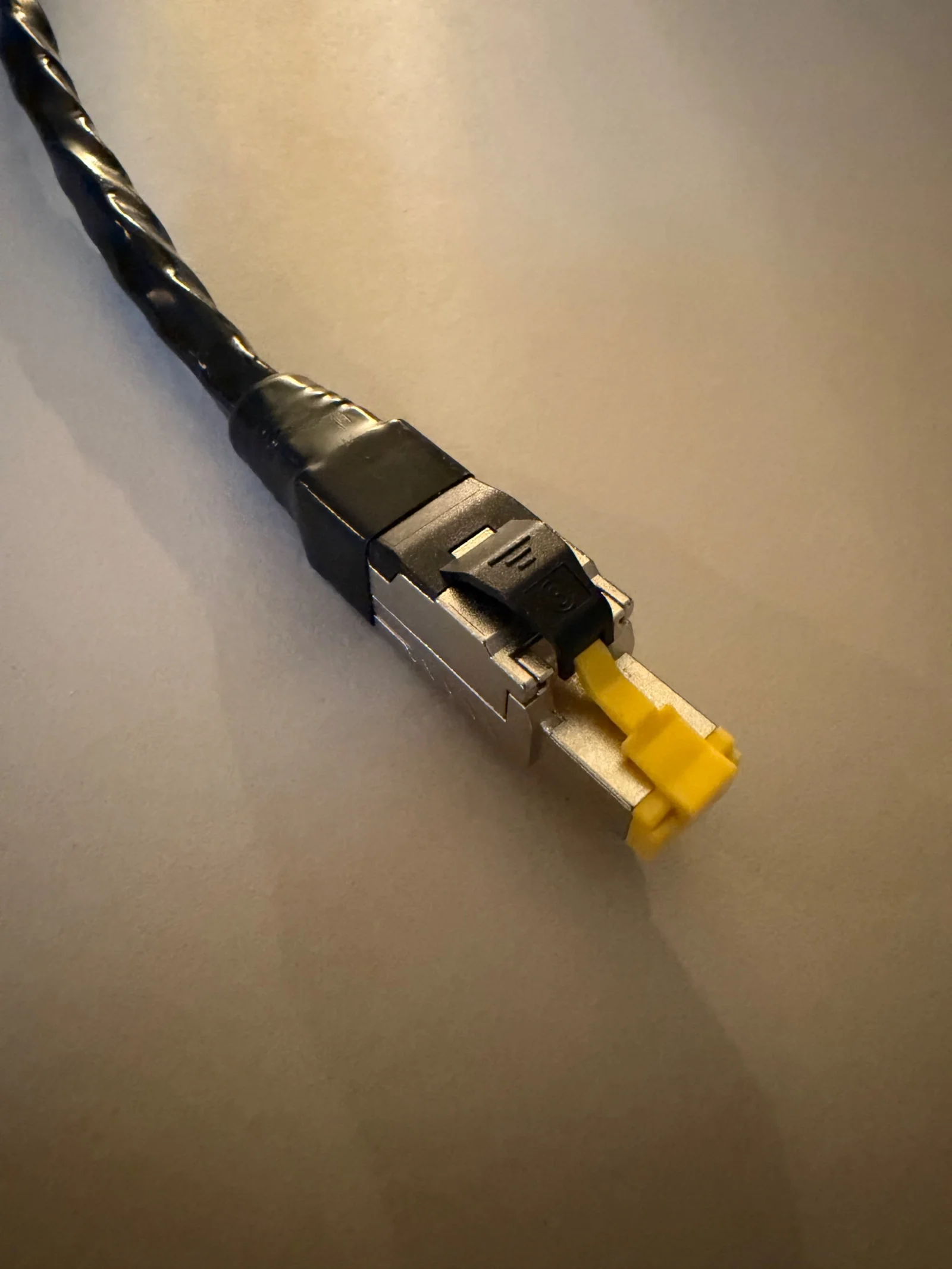 Neotech NEET-1008 N&auml;tverkskabel - 1M - Bild 3 av 3
