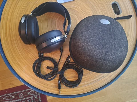 FiiO FT1 med ett "Capra strap"