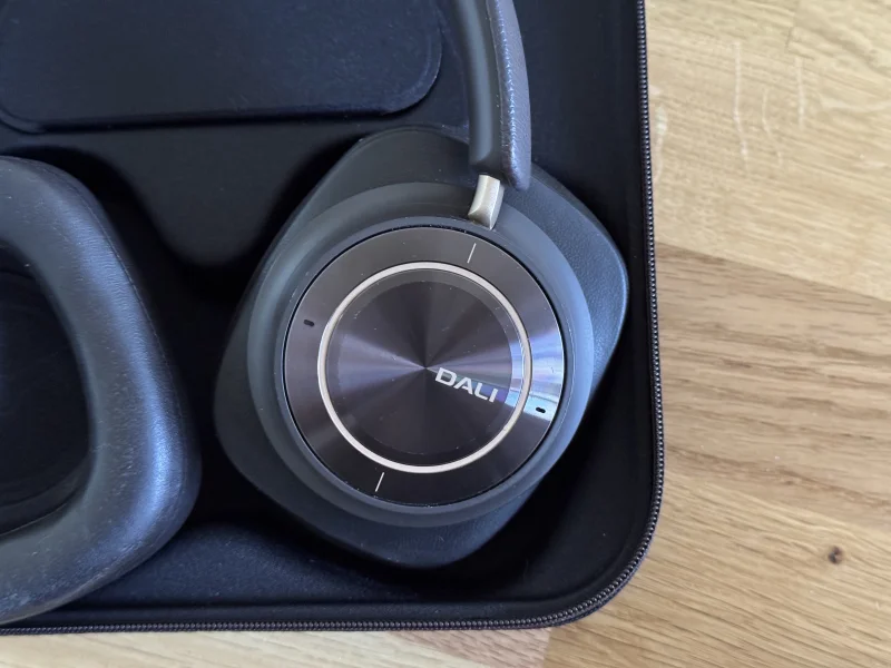 Dali IO-12 H&ouml;rlurar - Bild 5 av 9