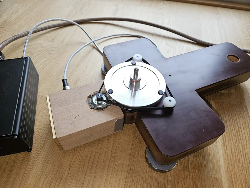 Skivspelare DIY med regakompatibla delar Skivspelare DIY med regakompatibla delar - Bild 4 av 6
