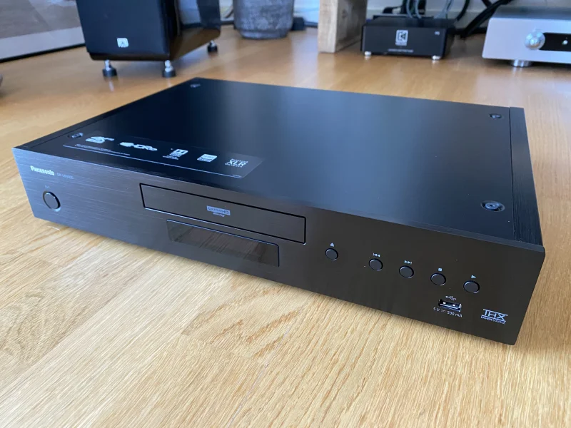 Panasonic DP-UB9000 - Bild 2 av 5