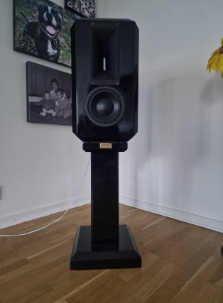 Audiotronic Point One.