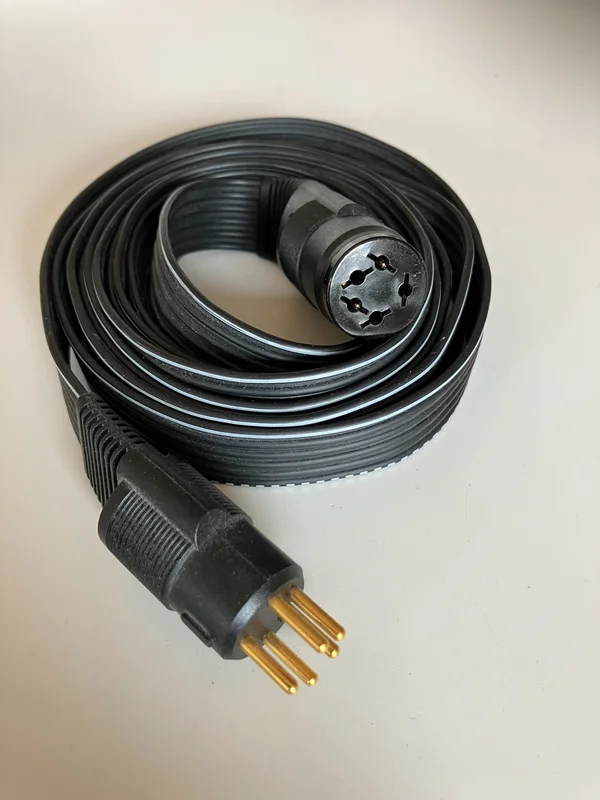 STAX f&ouml;rl&auml;ngningskabel 2,5 meter - Bild 1 av 1