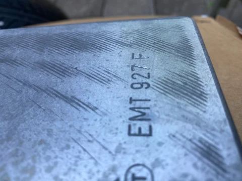 EMT 927 F