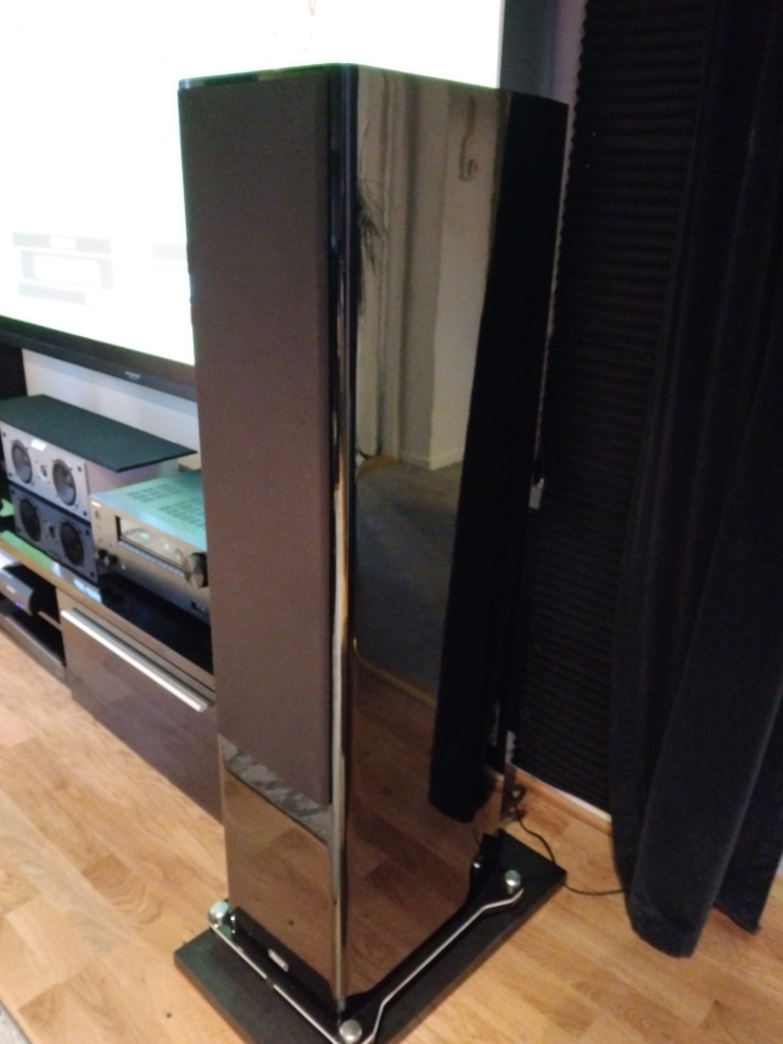 Magnat  signatur 909