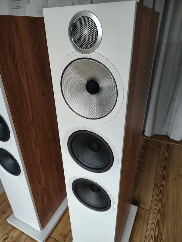Bowers &amp; Wilkins 603 S3 golvh&ouml;gtalare - Bild 2 av 5