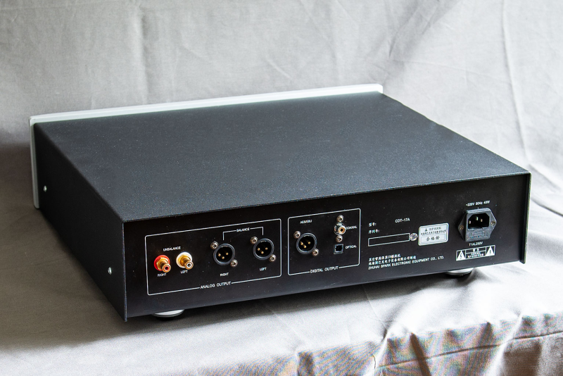 Cayin CDT-17A Cayin CDT-17A - Bild 3 av 7