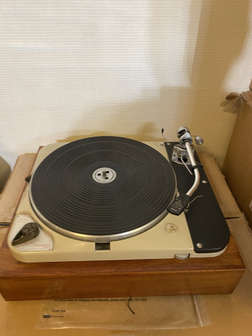 Thorens TD124 + SME 3009 arm