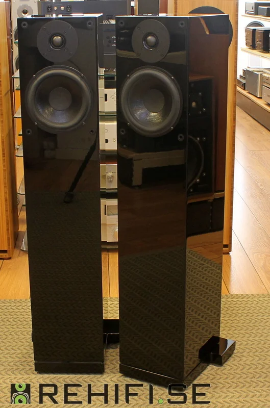 Wilson Benesch Square Two - Bild 1 av 1