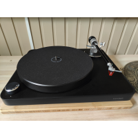 Clearaudio Concept med Ortofon 2m Bronze