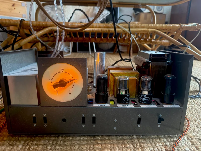 AGA R&Ouml;RF&Ouml;RST&Auml;RKARE STEREO  - Bild 1 av 3