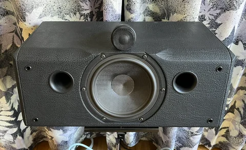Sonus Faber Solo Home Centerhögtalare - design Franco S...