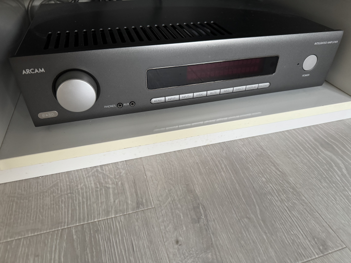 Q Acoustics Concept 500 & Arcam SA30