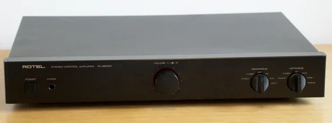Rotel RC-980BX Stereo Control Amplifier