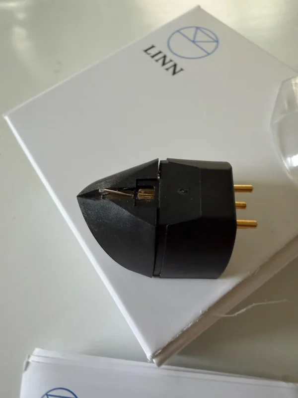 Linn Adikt mm pickup  - Image 2 of 3