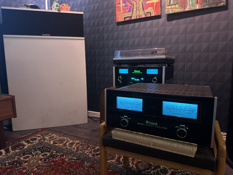 McIntosh MC300 - Bild 2 av 4