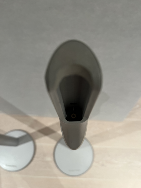 BOWERS & WILKINS M-1FS Golvstativ till M-1 - Bild 2 av 4