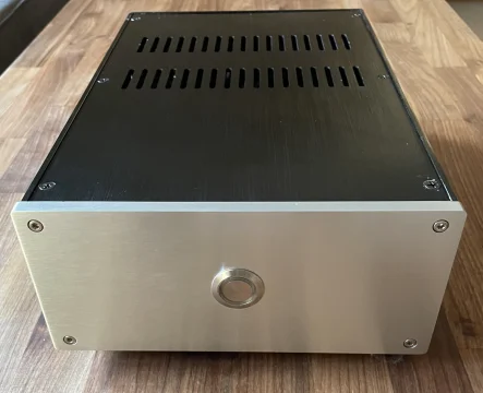 Slutsteg Klass D, 2x500 W, Anaview AMS1000-2600 Slutsteg Klass D, 2x500 W, Anaview AMS1000-2600