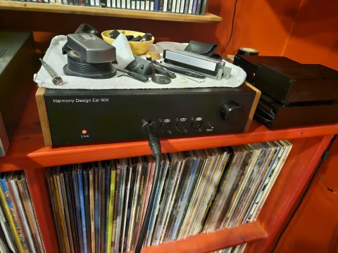 Harmony design EAR909 Harmony design EAR909