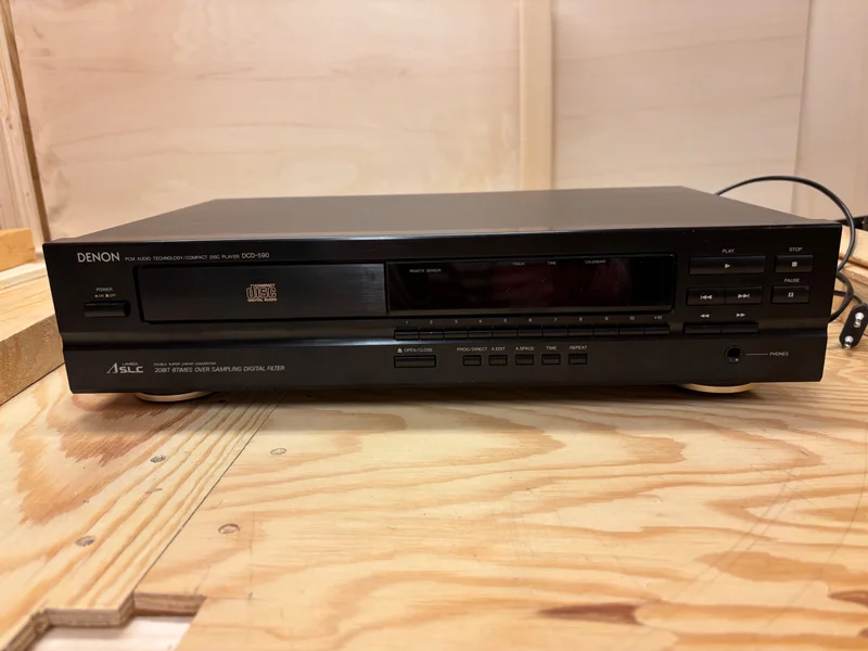 Cd-spelare  - Bild 1 av 2