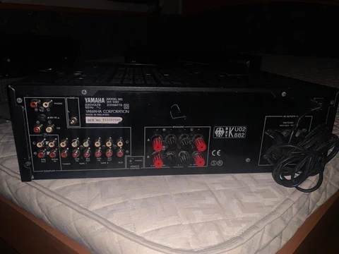 Yamaha AX590