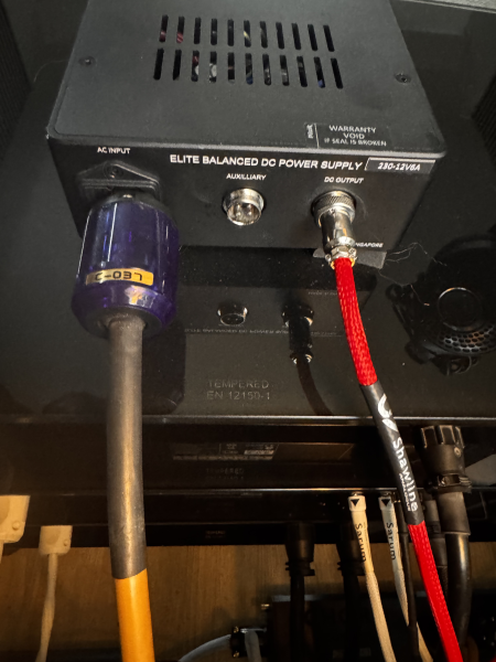 IsoTek Evo3 Elite C19 - Bild 3 av 3