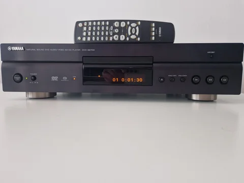 Yamaha DVD S2700