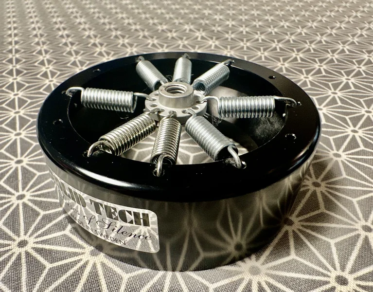 Solid Tech &rdquo;Discs of Silence&rdquo; f&ouml;r subwoofer - Bild 4 av 5