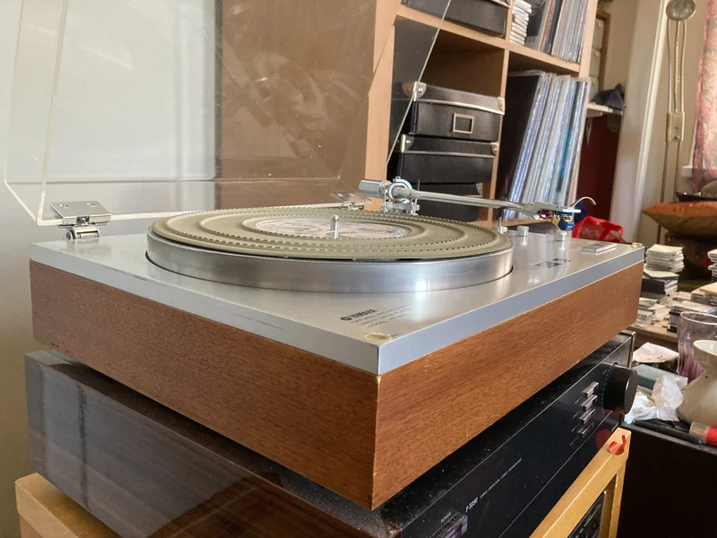 Yamaha YP-800 - Bild 3 av 6