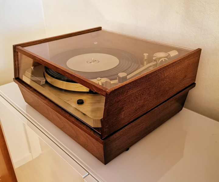 Empire Troubador 598