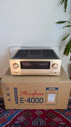 Accuphase E -4000 