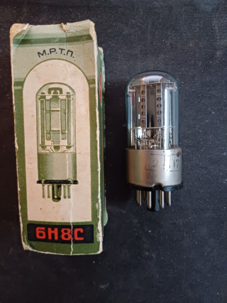 Ett nos Melz 6n8s/6sn7 metalbase black holeplates sälje...